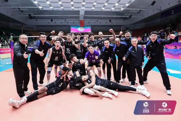 中超联赛：上海海港 VS 长春亚泰